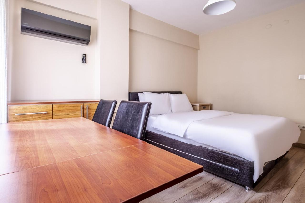 Flat With Sea View Near Uskudar Ferry Station Apartment อิสตันบูล ภายนอก รูปภาพ